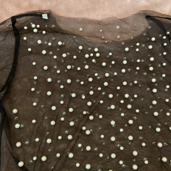 Pearl mesh top - Picture 2 of 2